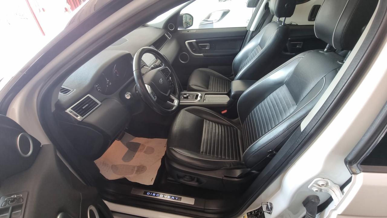 Land Rover Discovery Sport 2.0 TD4 150 CV AWD