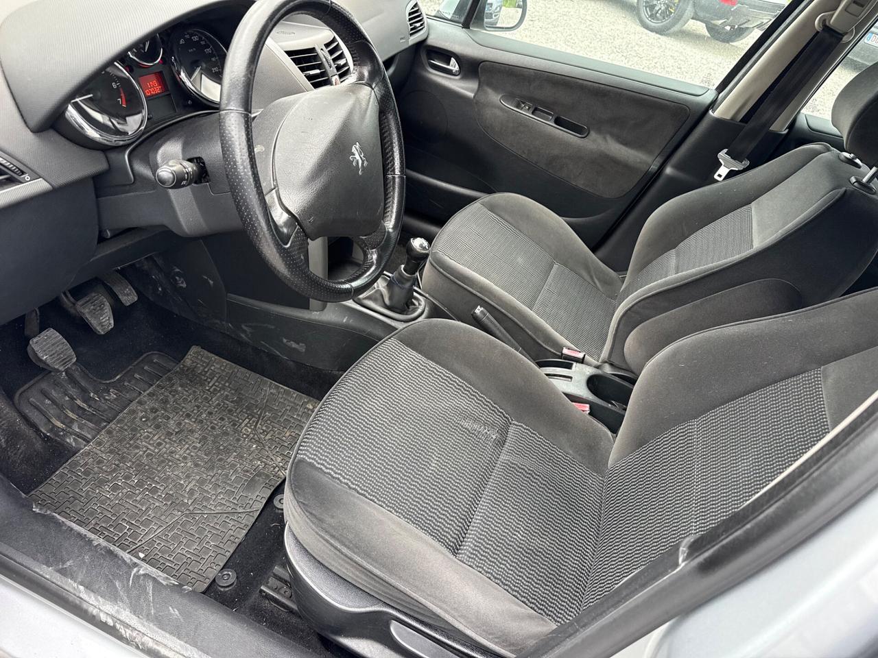 Peugeot 207 1.4 88CV 5p. XS