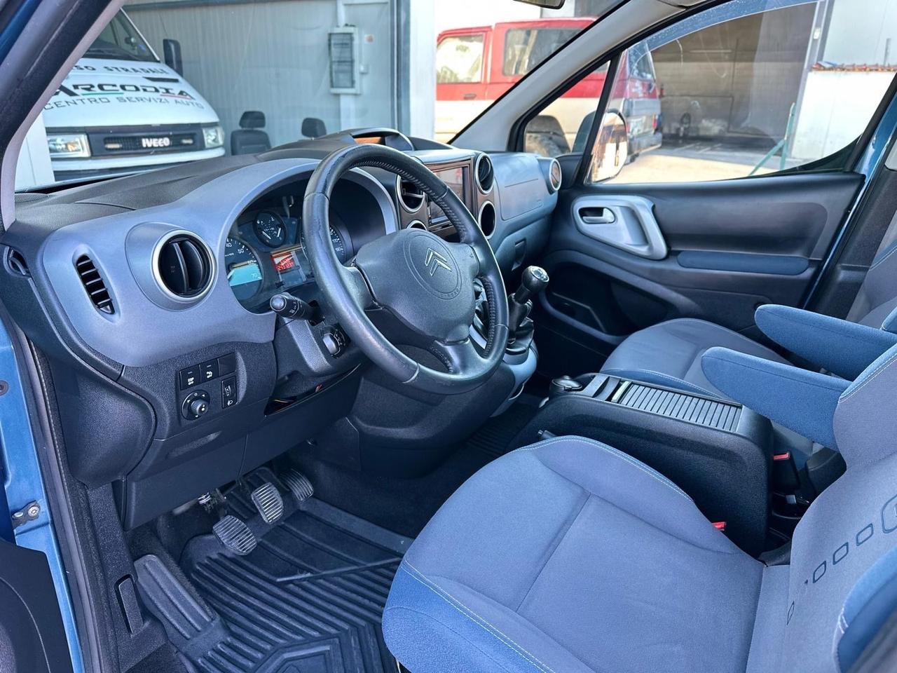 Citroen Berlingo Gancio traino