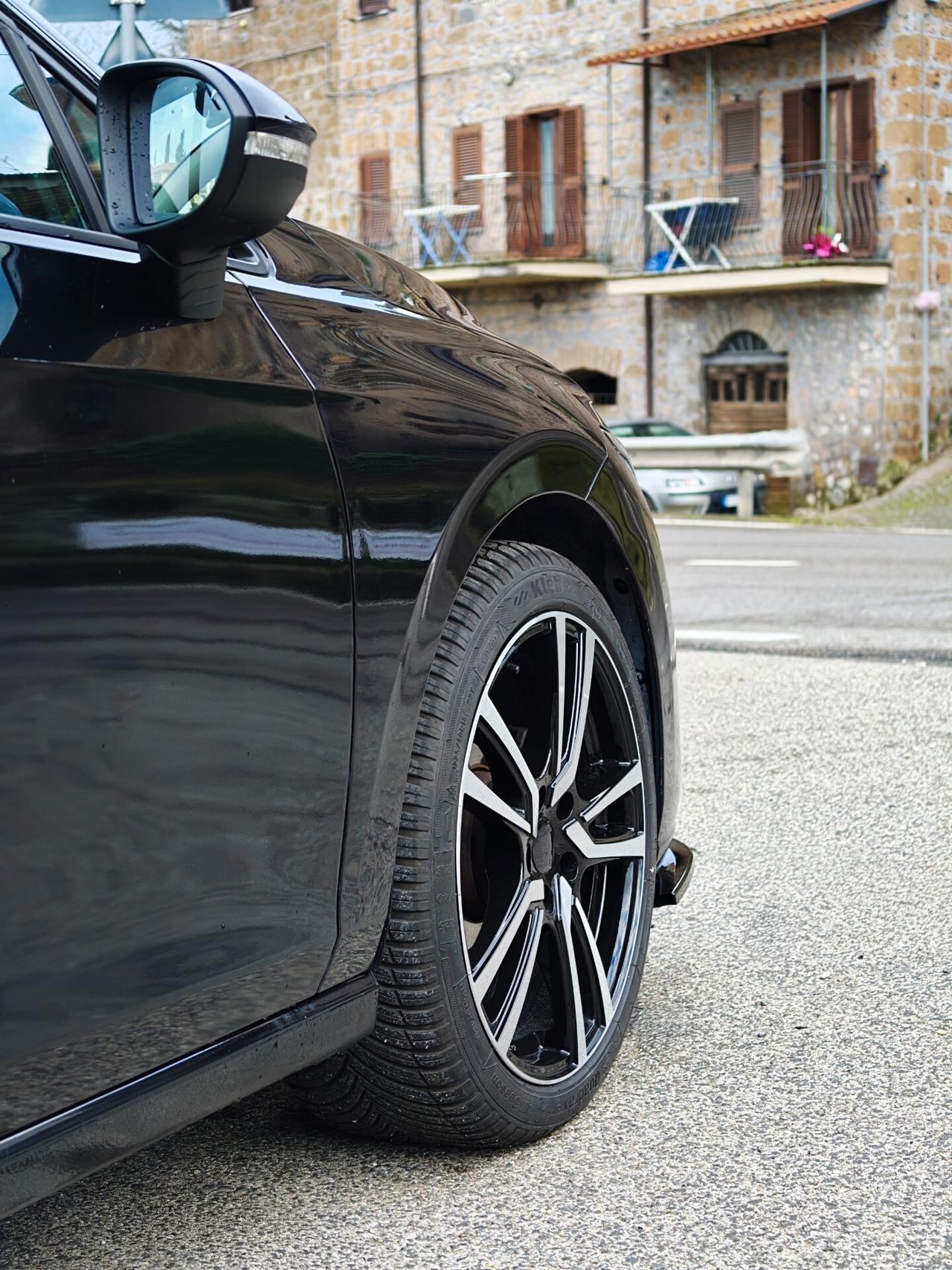 Volkswagen Golf 2.0 TDI DGS Style