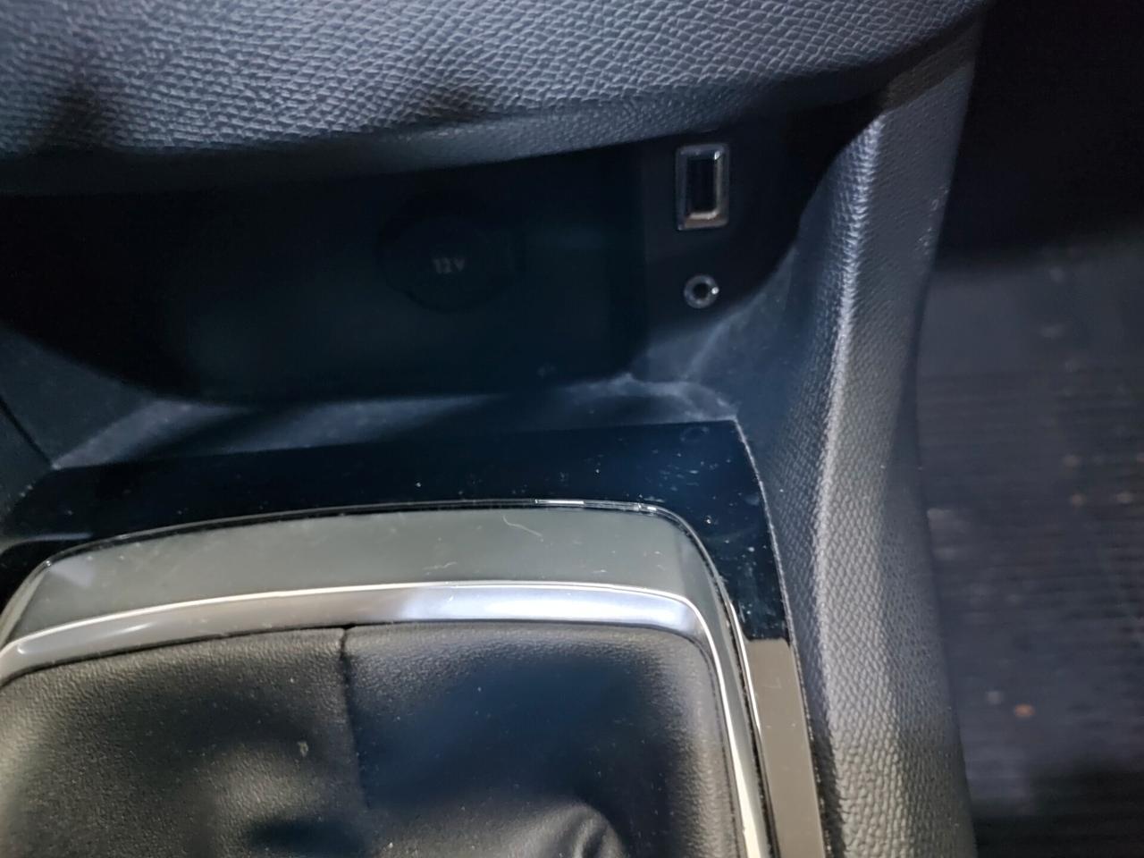 PEUGEOT 308 DEL 2014 TURBO BENZINA EURO6B 8GOMME