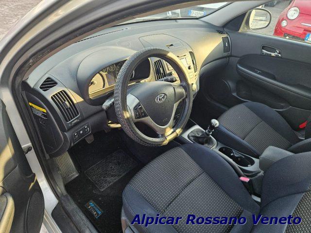 HYUNDAI i30 1.6 CRDi VGT 16V 90CV 5p. Active