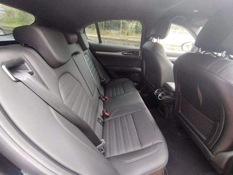 Alfa Romeo Stelvio Stelvio 2.2 Turbodiesel 210 CV AT8 Q4 Veloce
