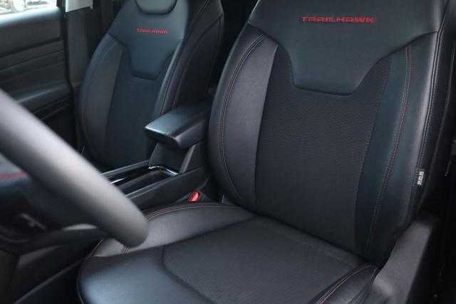 JEEP Compass Trailhawk 1.3 Turbo T4 240 CV PHEV AT6 4xe