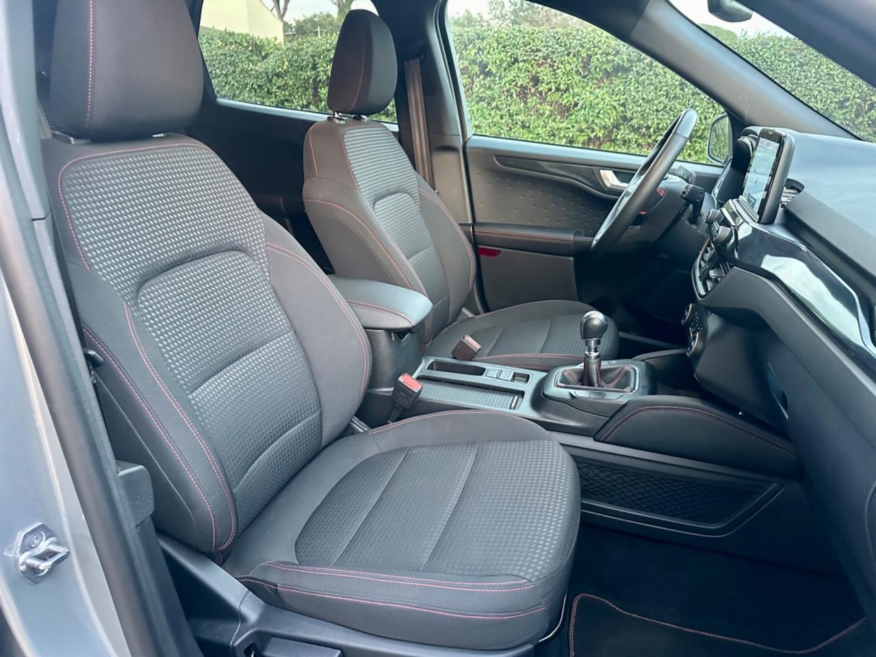 Ford Kuga 1.5 EcoBoost 150 CV ST-Line SOLO 11.500 km