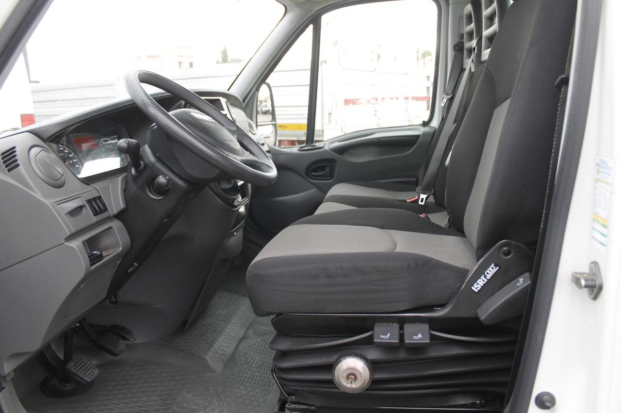 Iveco DAILY 35C13 CASSONE FISSO DA 4.50 MT