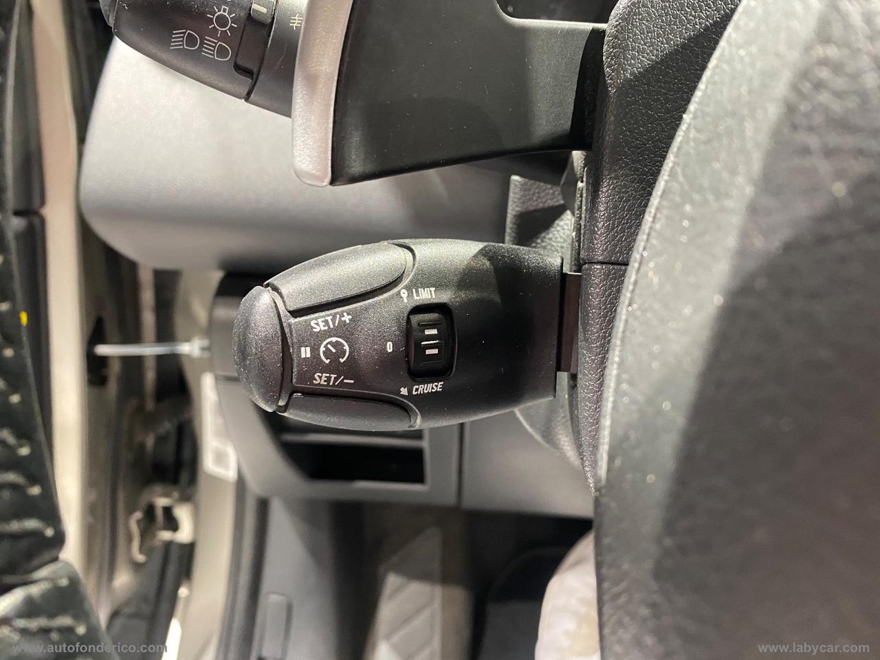 PEUGEOT 3008 1.6 HDi 110 CV AUTOMATICO Premium