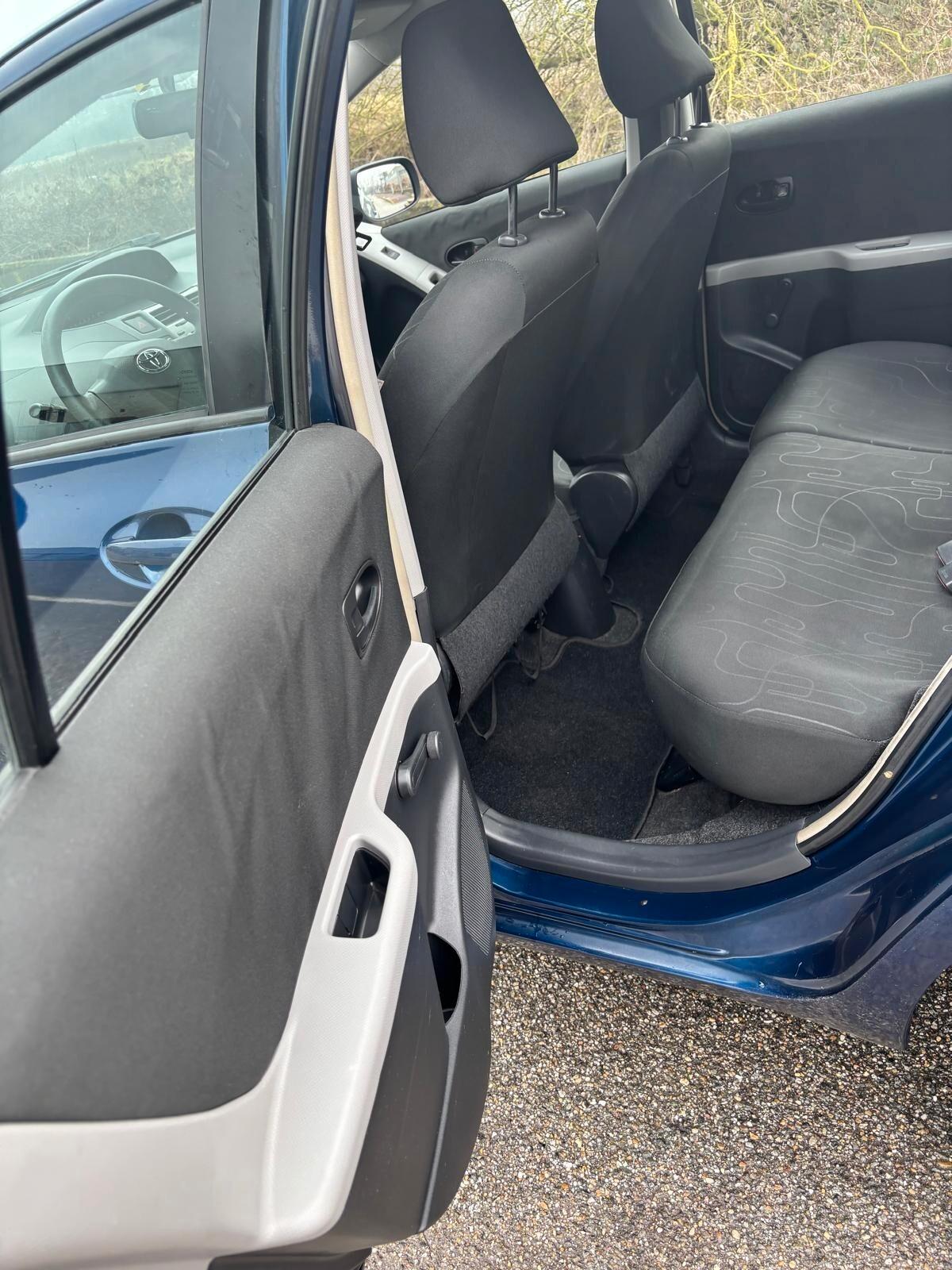 Toyota Yaris 1.0 5 porte Sol TAGLIANDATA TOYOTA CHILOMETRI CERTIFICATI