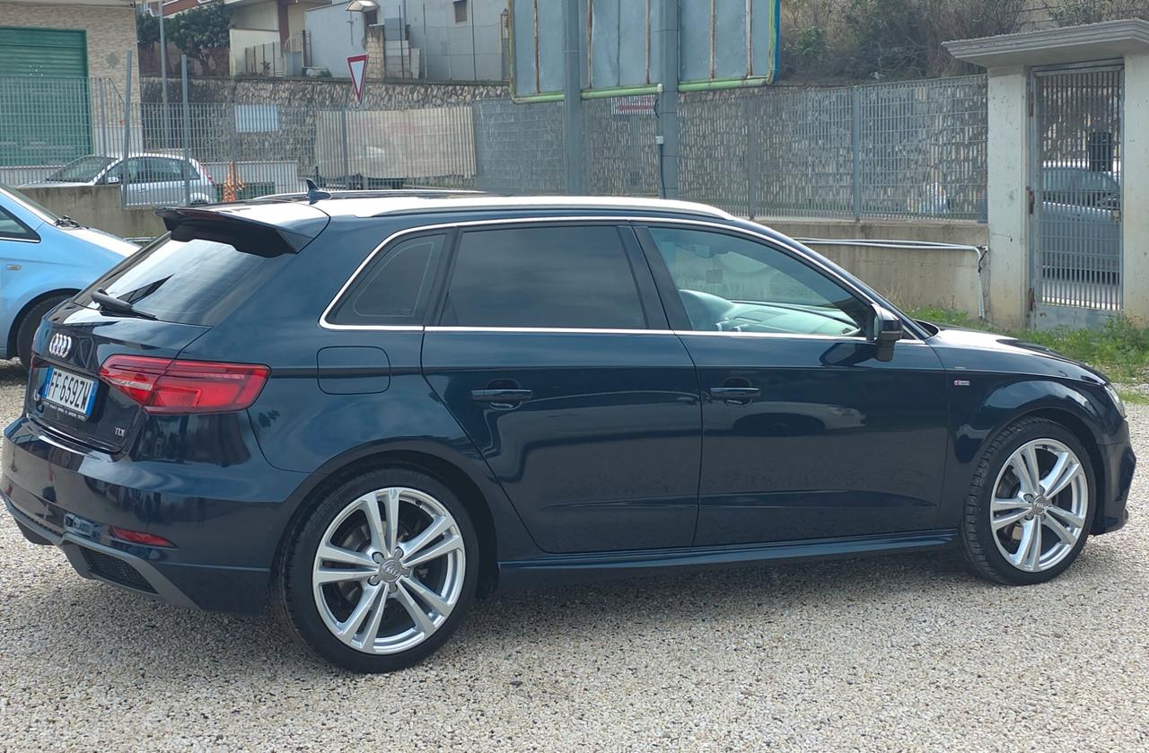 Audi A3 - 2.0 Tdi 150cv - 3x S-Line - Matrix