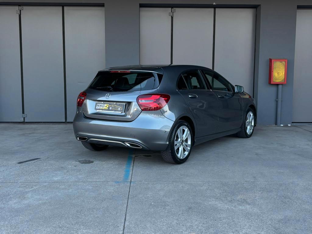 Mercedes-Benz A180 d Sport auto