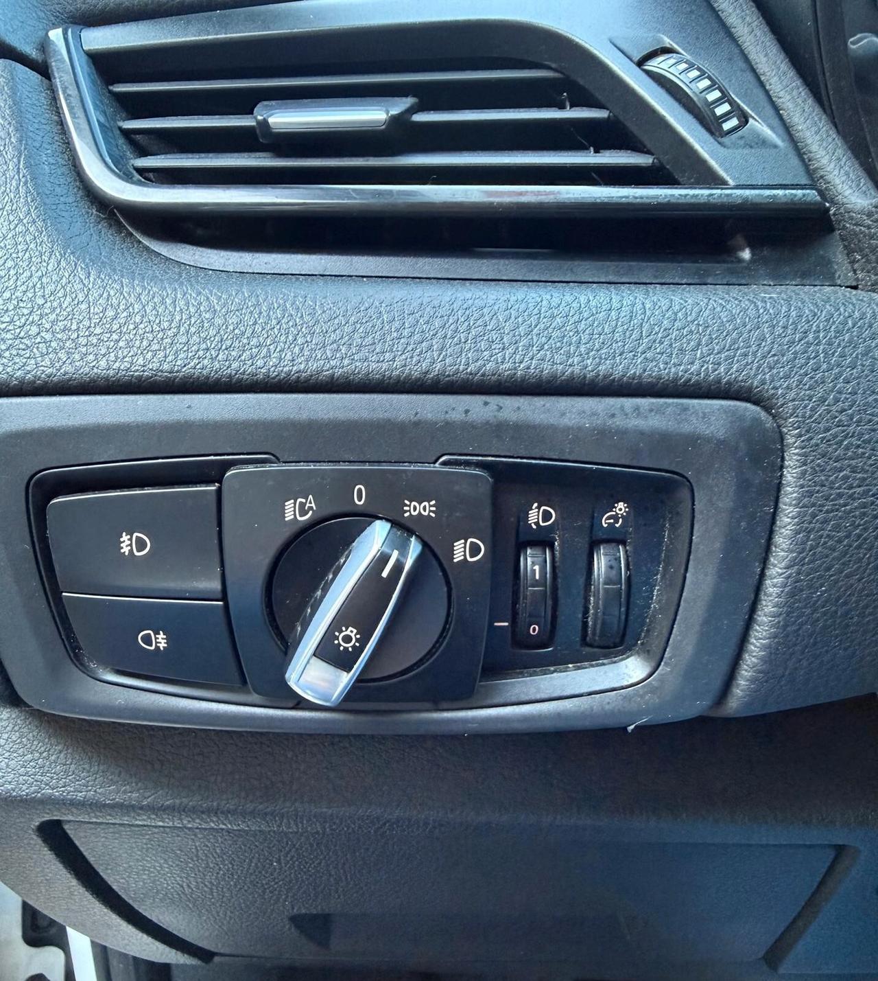 Bmw 2er Active Tourer 218d Luxury