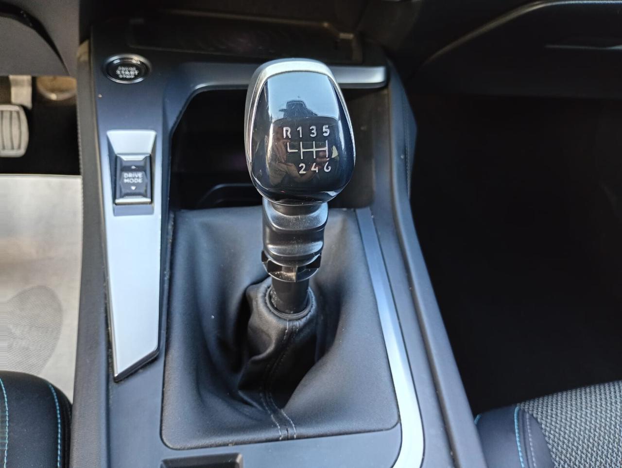 Peugeot 308 PureTech Turbo 130 S&S Allure Pack