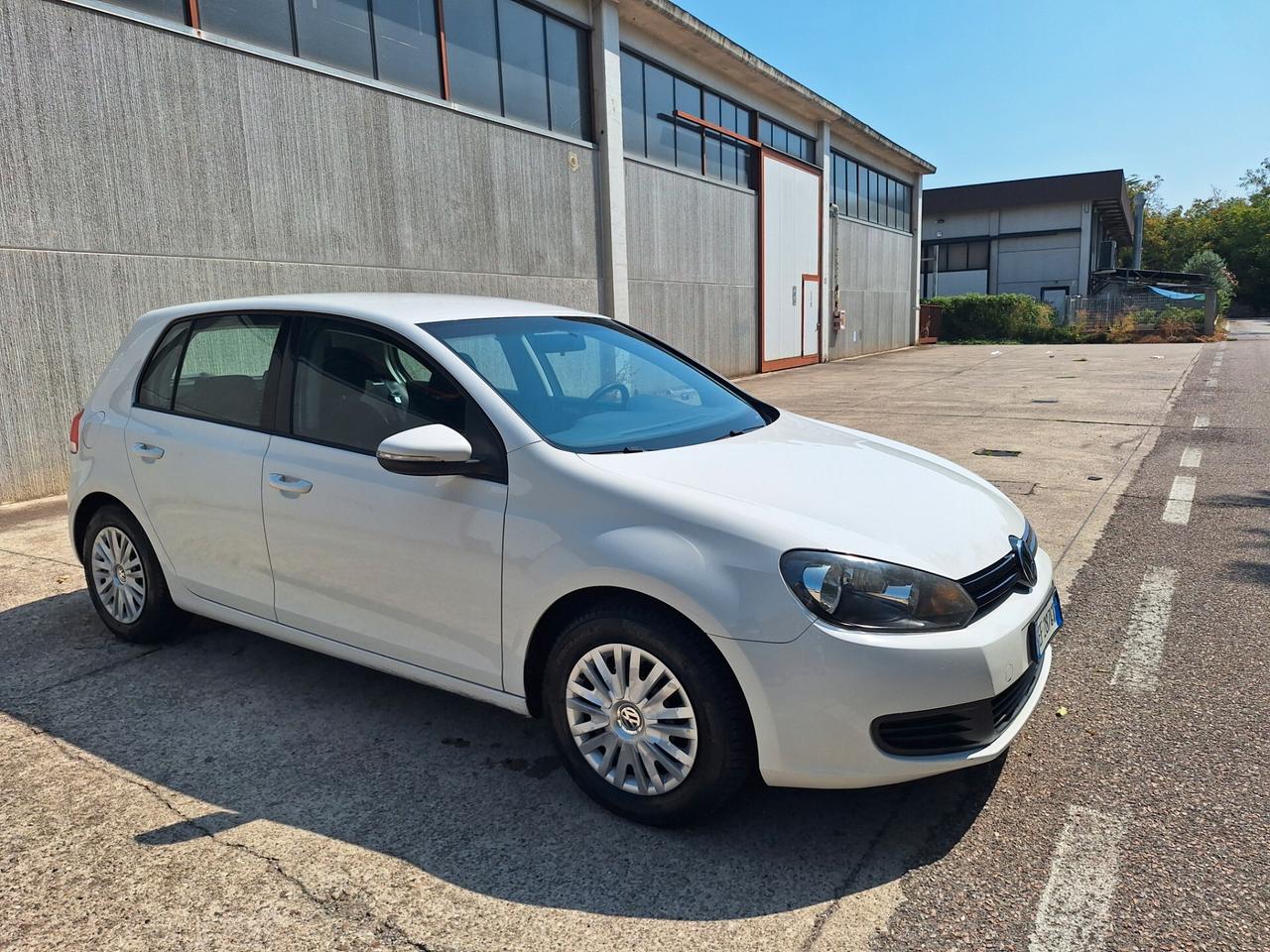 Volkswagen Golf bifuel gpl