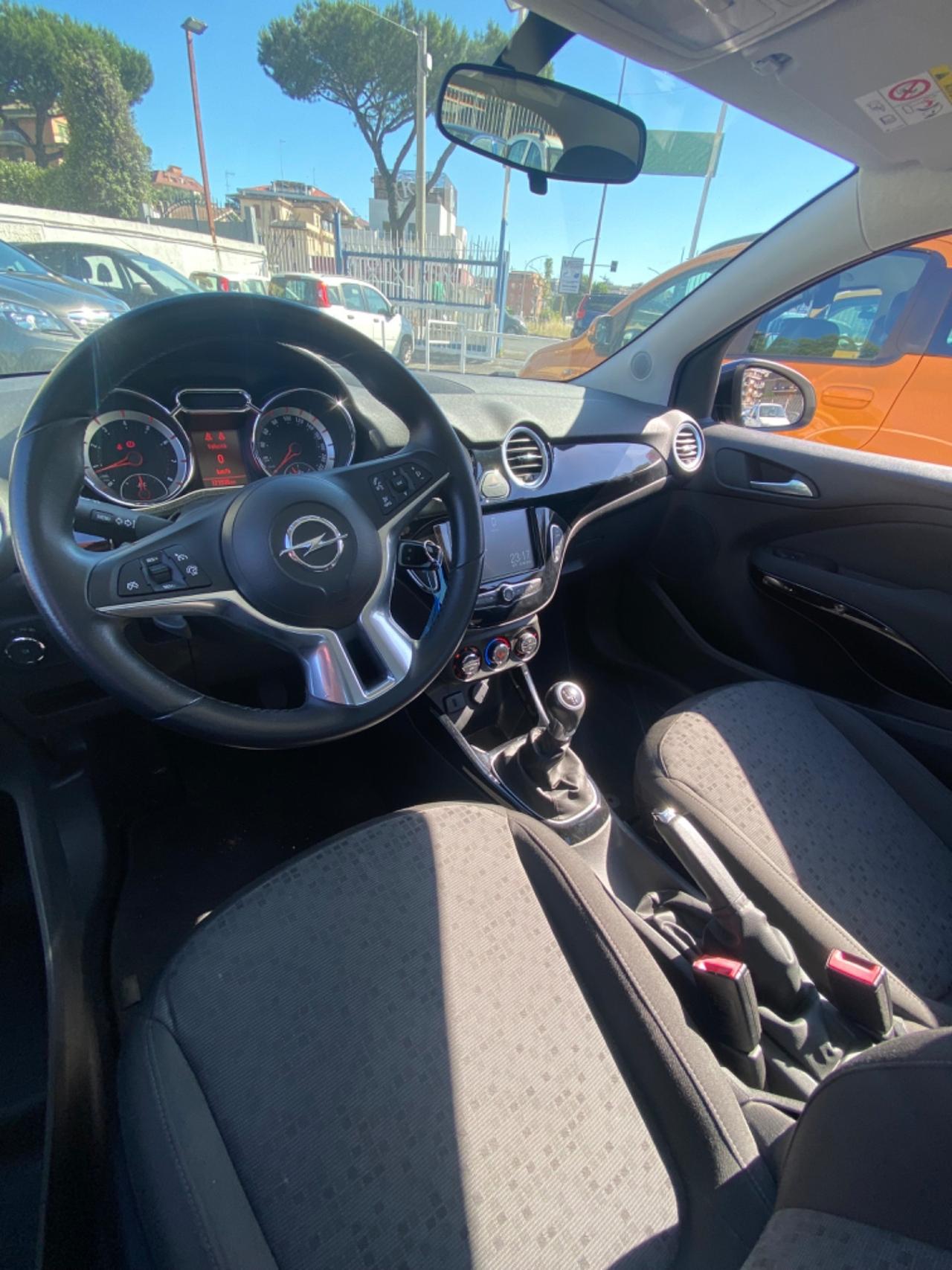 Opel Adam 1.4 87 CV GPL Tech Slam