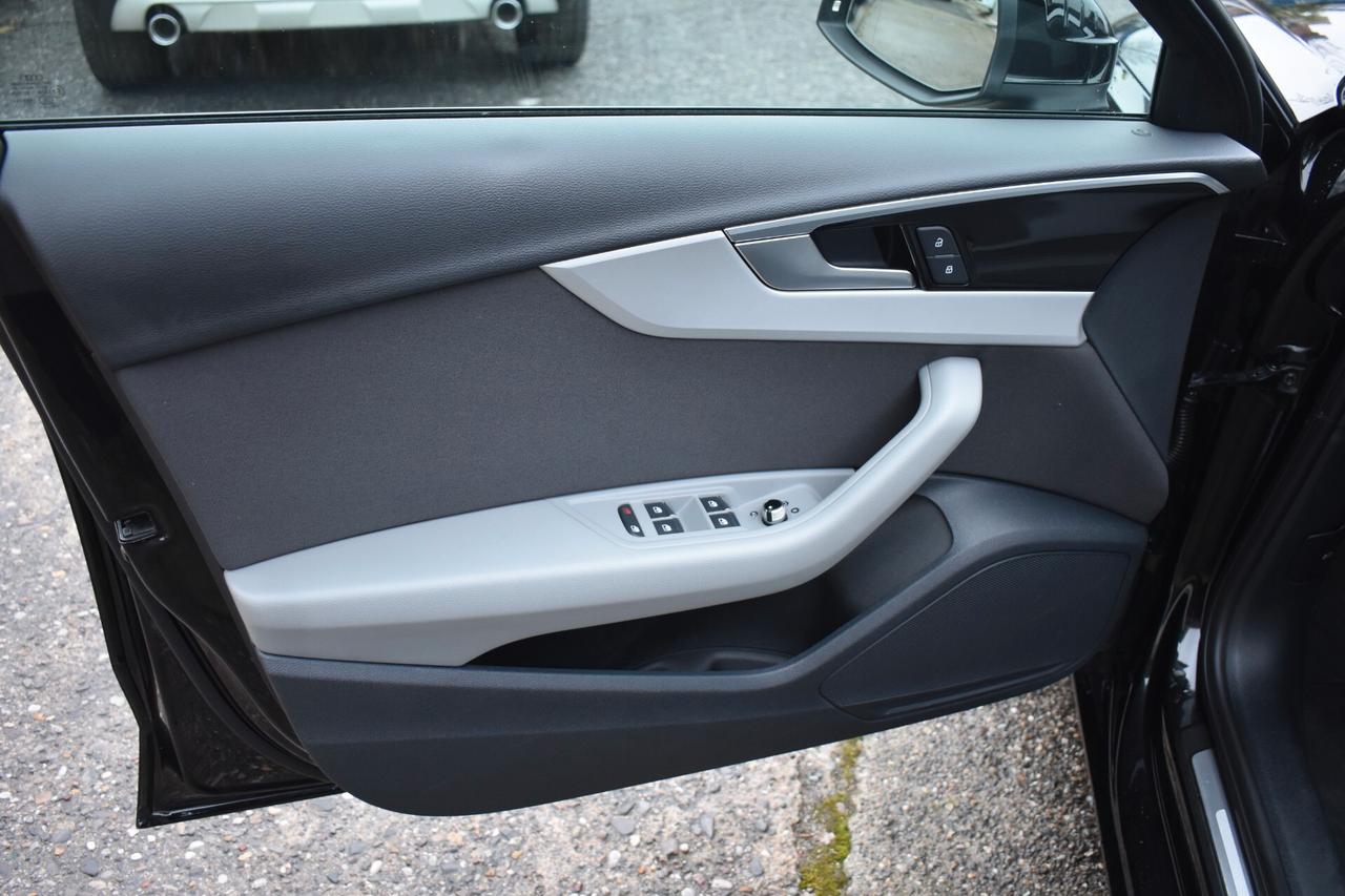 Audi A4 Avant 40 2.0 Tdi Mhev Quattro S-tronic 204cv