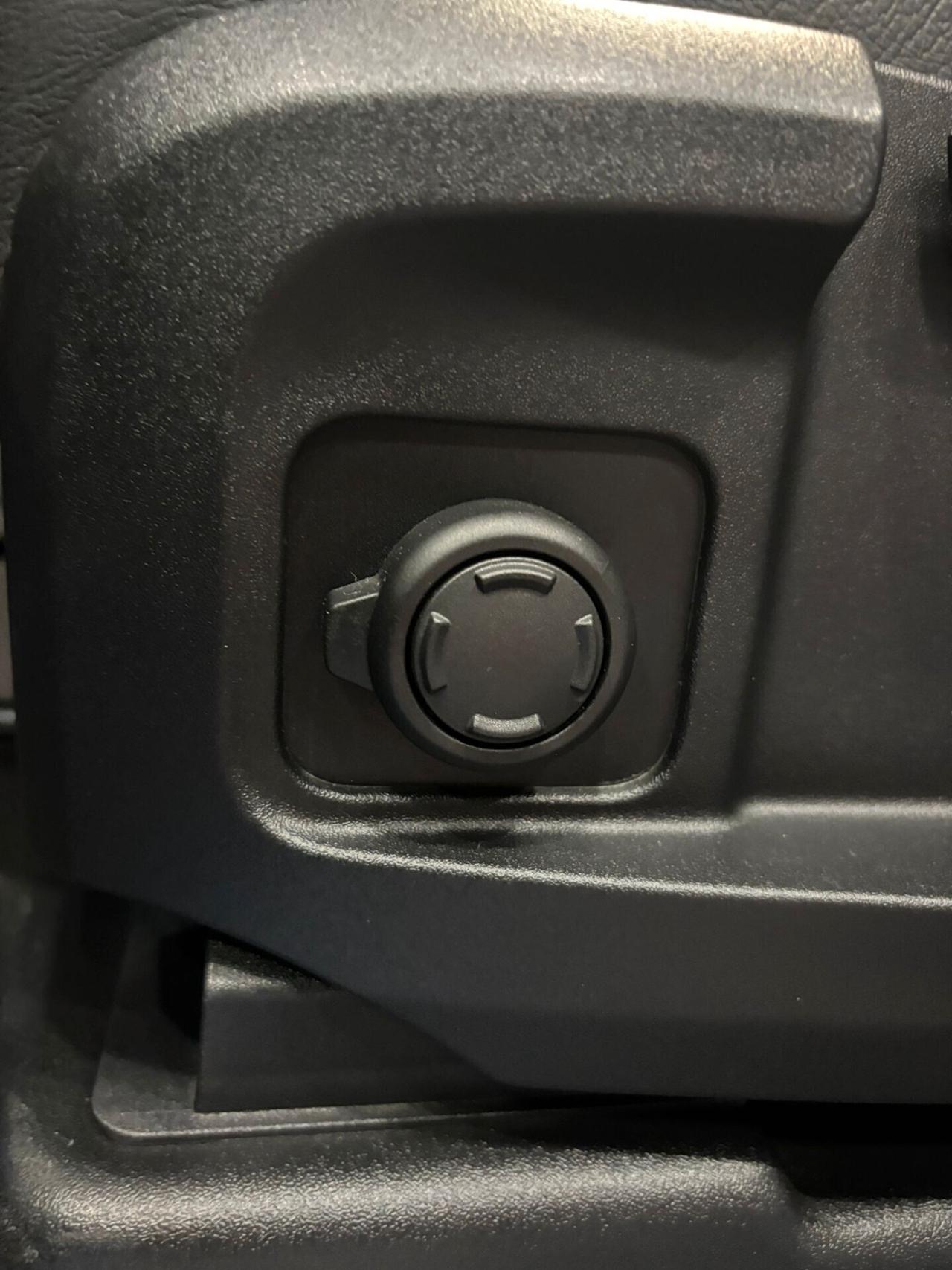 Land Rover Defender 110 2.0 SD4 240CV S AWD WEB Edition