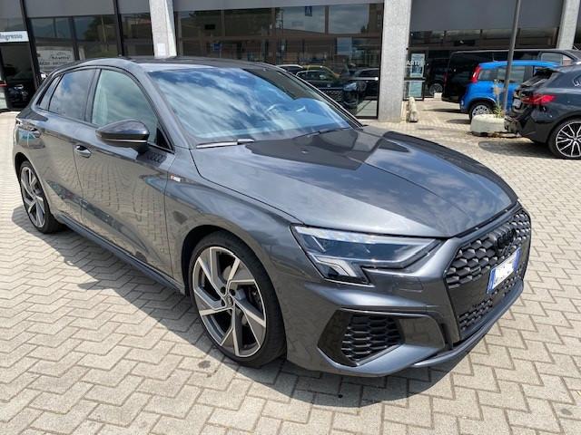 Audi A3 Sportback 40 2.0 tdi S line edition quattro s-tronic Occasione!