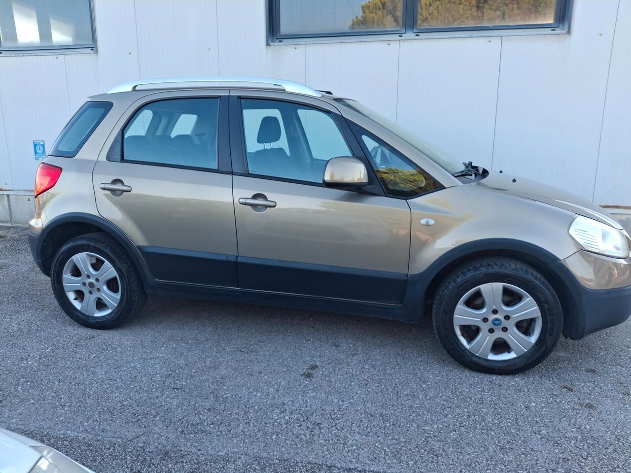 Fiat Sedici 1.9 MJT 4x4 Emotion