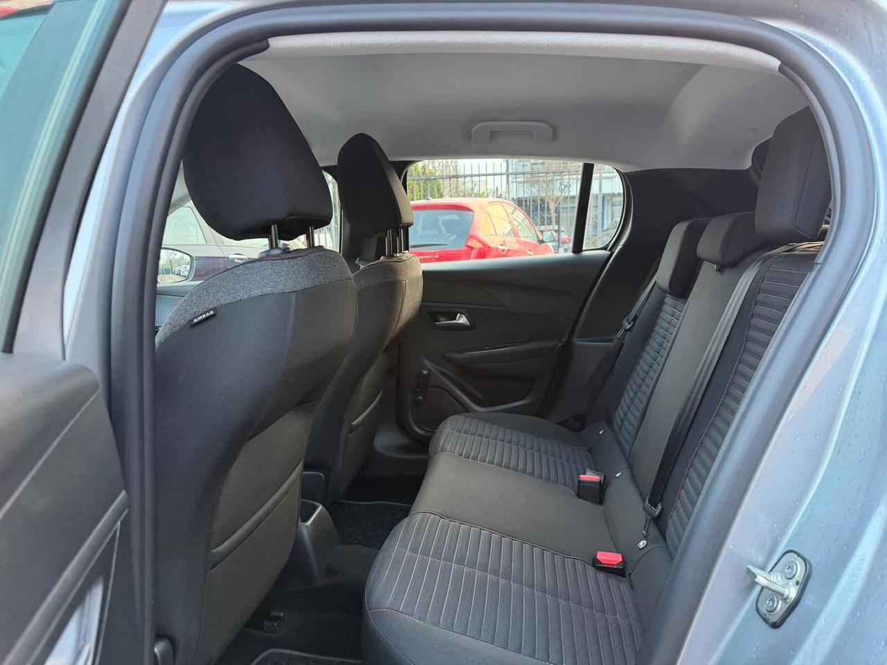 Peugeot 208 5 porte Active SOLO 5000 KM