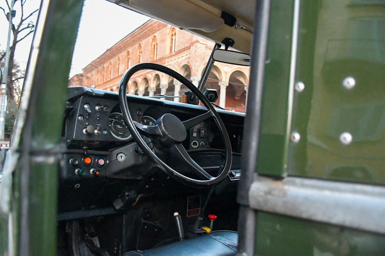 Land Rover Series 88