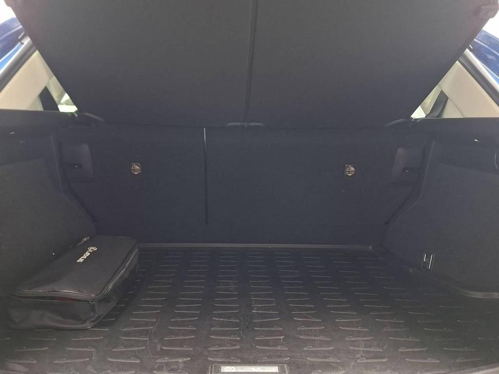 Lexus NX 2.5 Hybrid Premium 4WD e-CVT