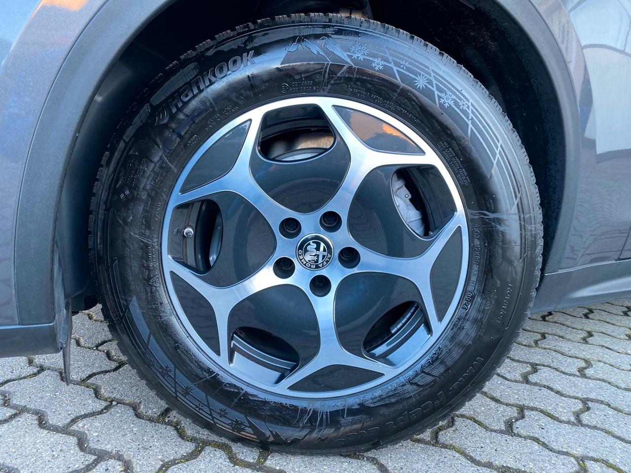 Alfa Romeo Stelvio 2.2 160CV VAN/AUTOCARRO 5 POSTI