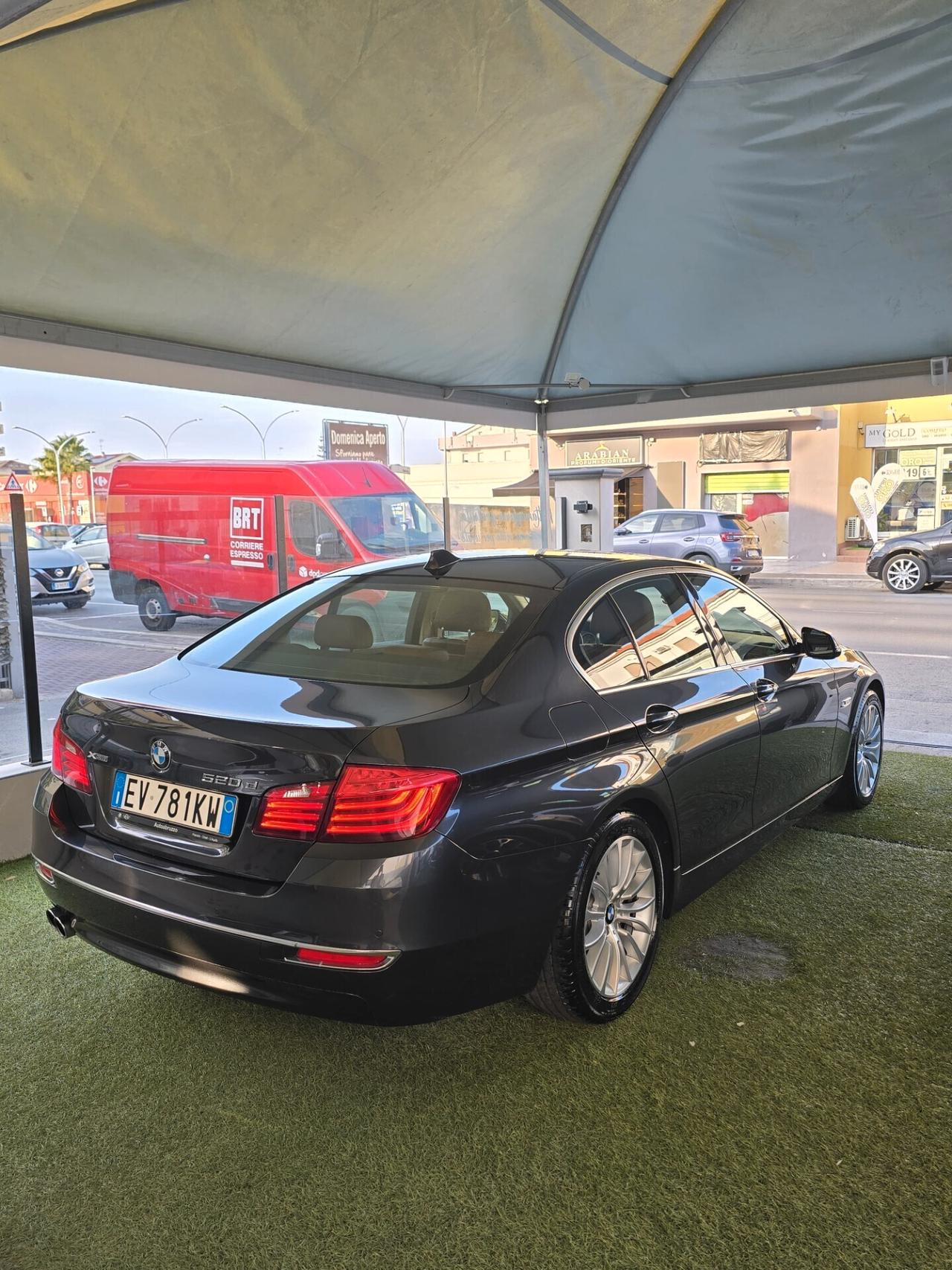 Bmw 520 525d xDrive Luxury