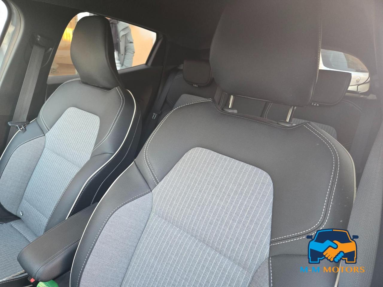 Renault Clio 1.0 tce Techno Gpl 100cv