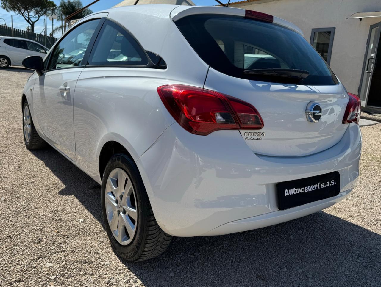 Opel Corsa 1.2 Coupé