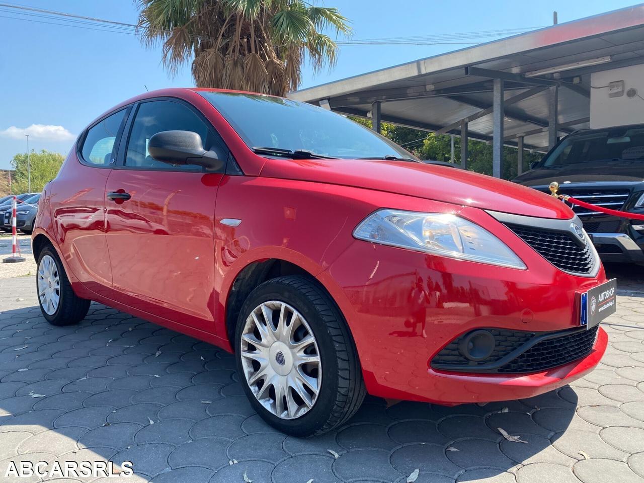 LANCIA - Ypsilon - 1.2 69 CV 5p. S&S Platinum - NE