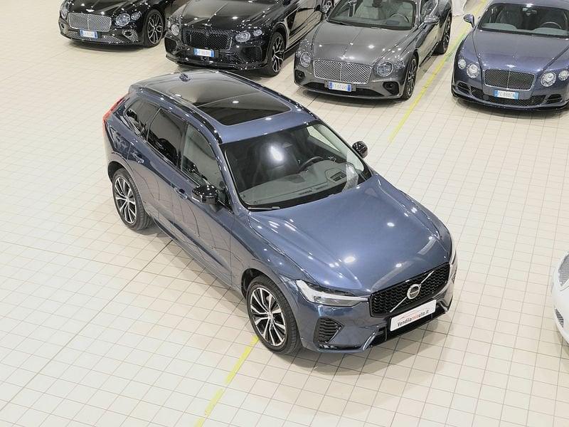 Volvo XC60 XC60 2.0 b4 Plus Dark awd auto