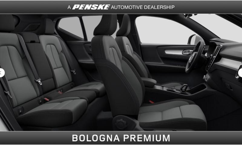 Volvo XC40 B3 automatico Core