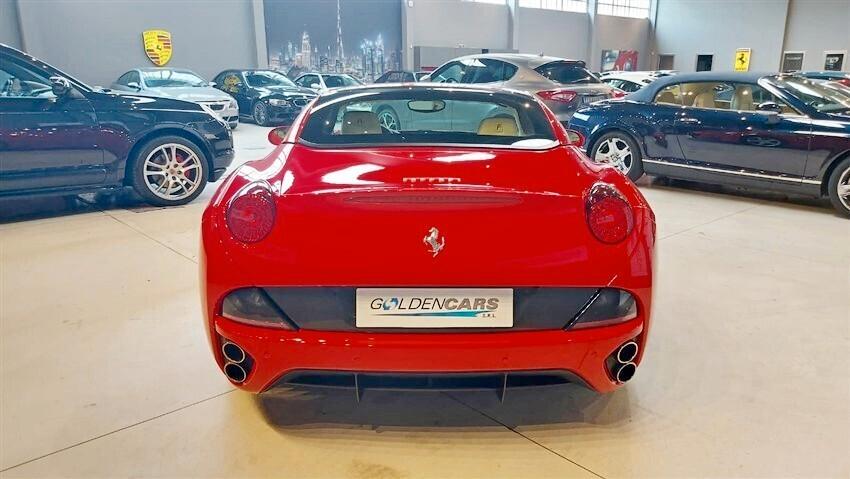 Ferrari California 4.3 DCT