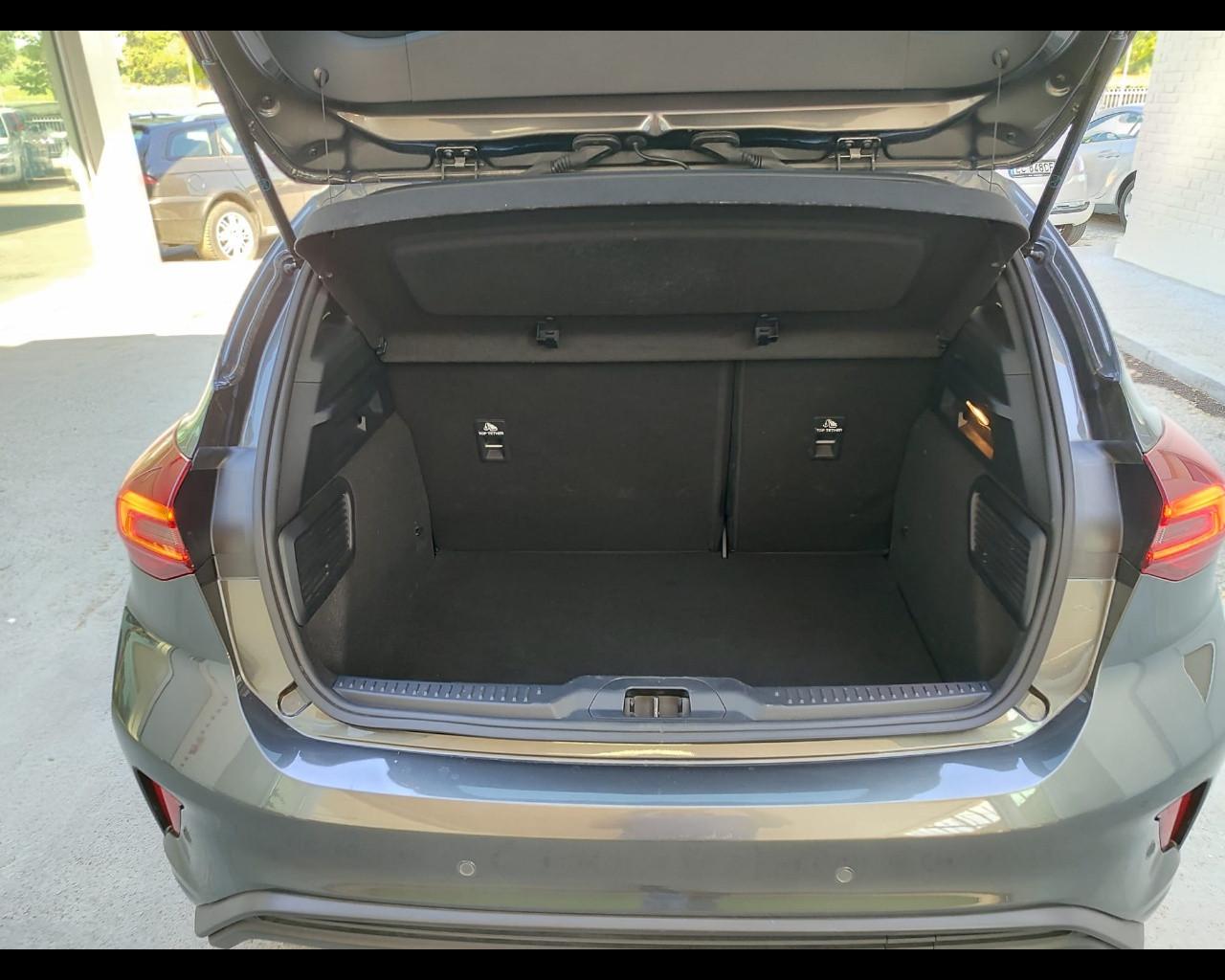 FORD Focus 1.0 EcoBoost Hybrid 125 CV 5p. ST-Line