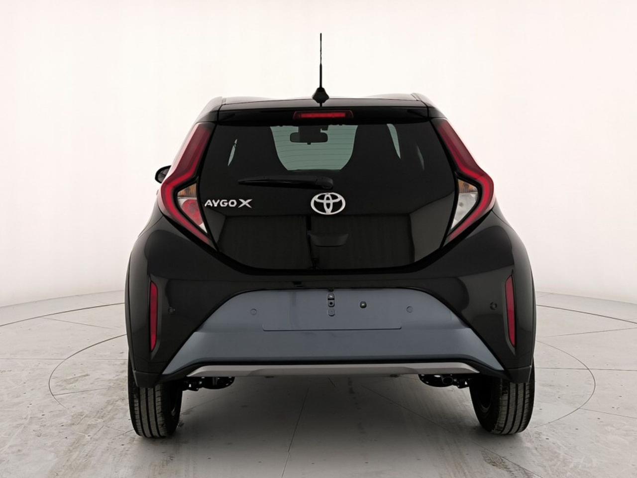 Toyota Aygo x 1.0 lounge 72cv