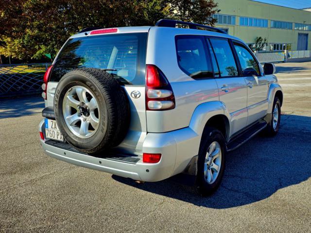 TOYOTA Land Cruiser 3.0 D-4D 16V cat 5 porte aut. Wagon