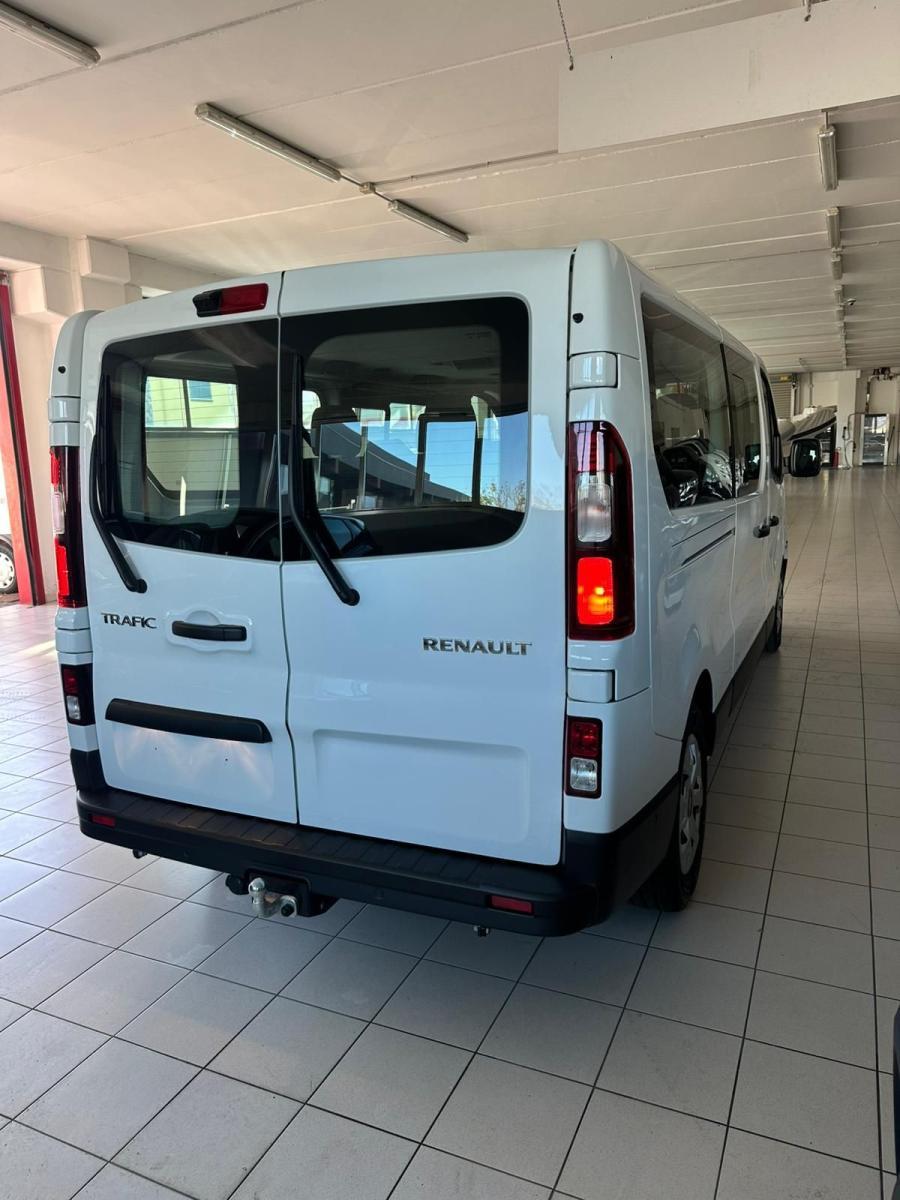 RENAULT - Trafic COMBI 9 POSTI