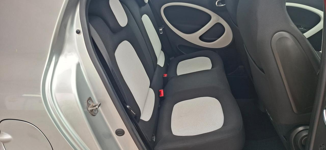 Smart ForFour 70 1.0 Passion