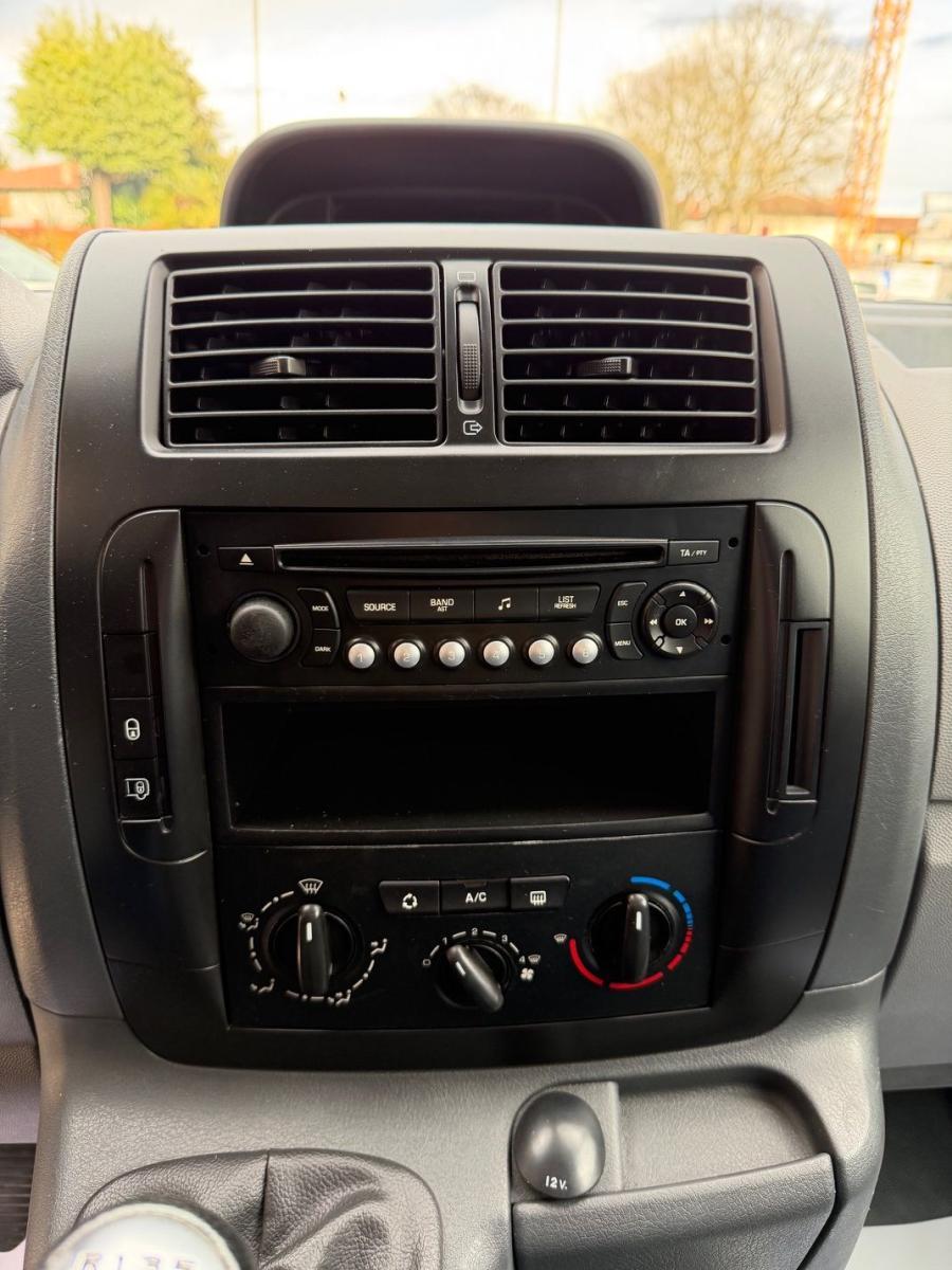 FIAT - Scudo -2.0MJT 88kw 120cv CH1 10Q SX LUSSO