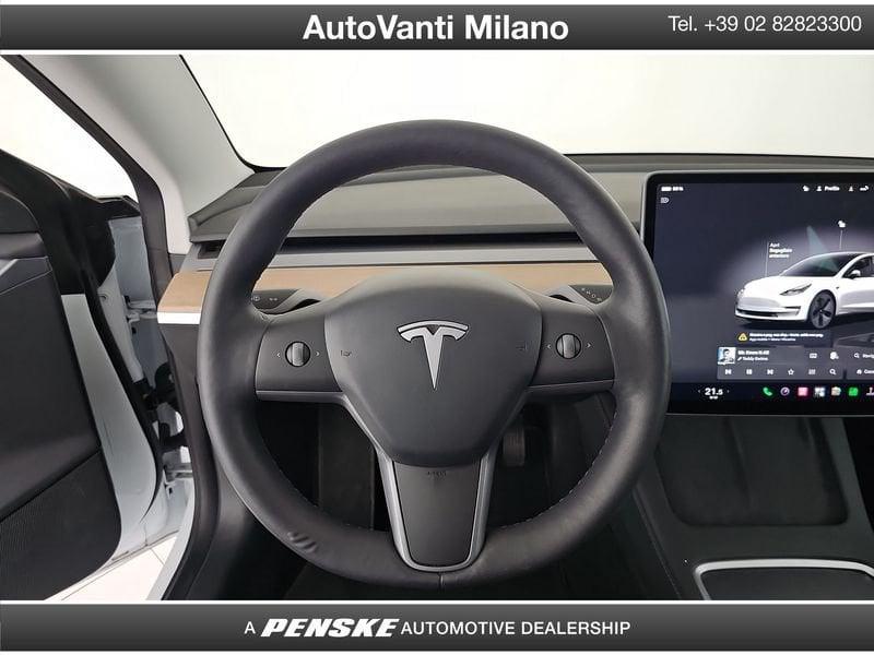 Tesla Model 3 Model 3 Standard rwd Plus