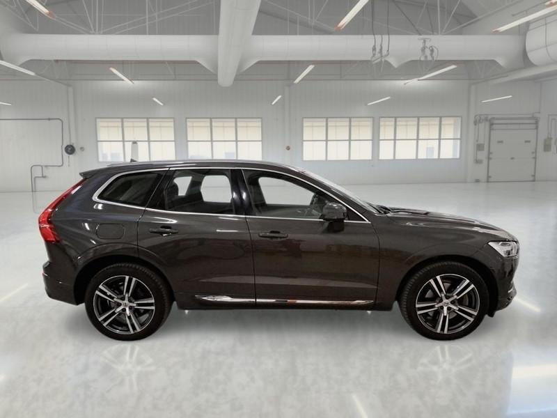 VOLVO XC60 B5 D AWD Geartronic Inscription