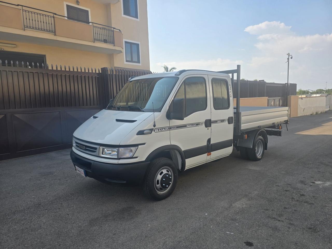 Iveco Daily 35C14 DOPPIA CABINA