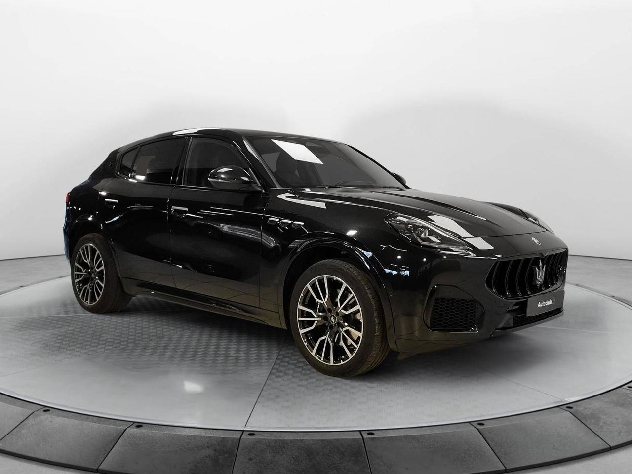 Maserati Grecale mhev Modena 330cv