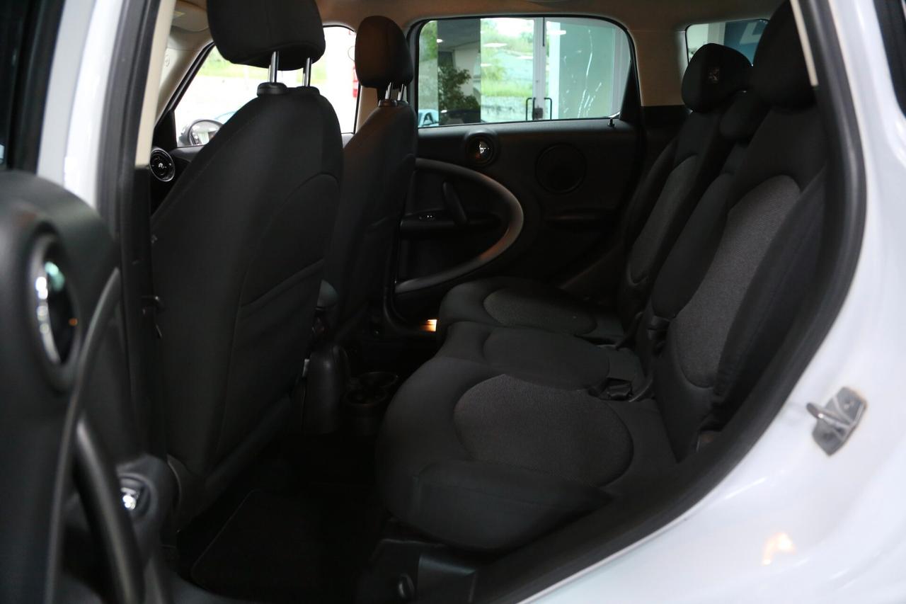 Mini One Countryman 1.6 auto
