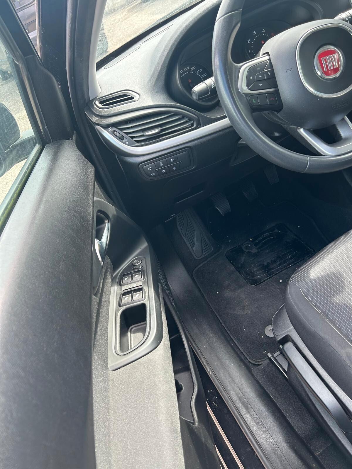 Fiat Tipo 1.6 Mjt S&S SW Lounge