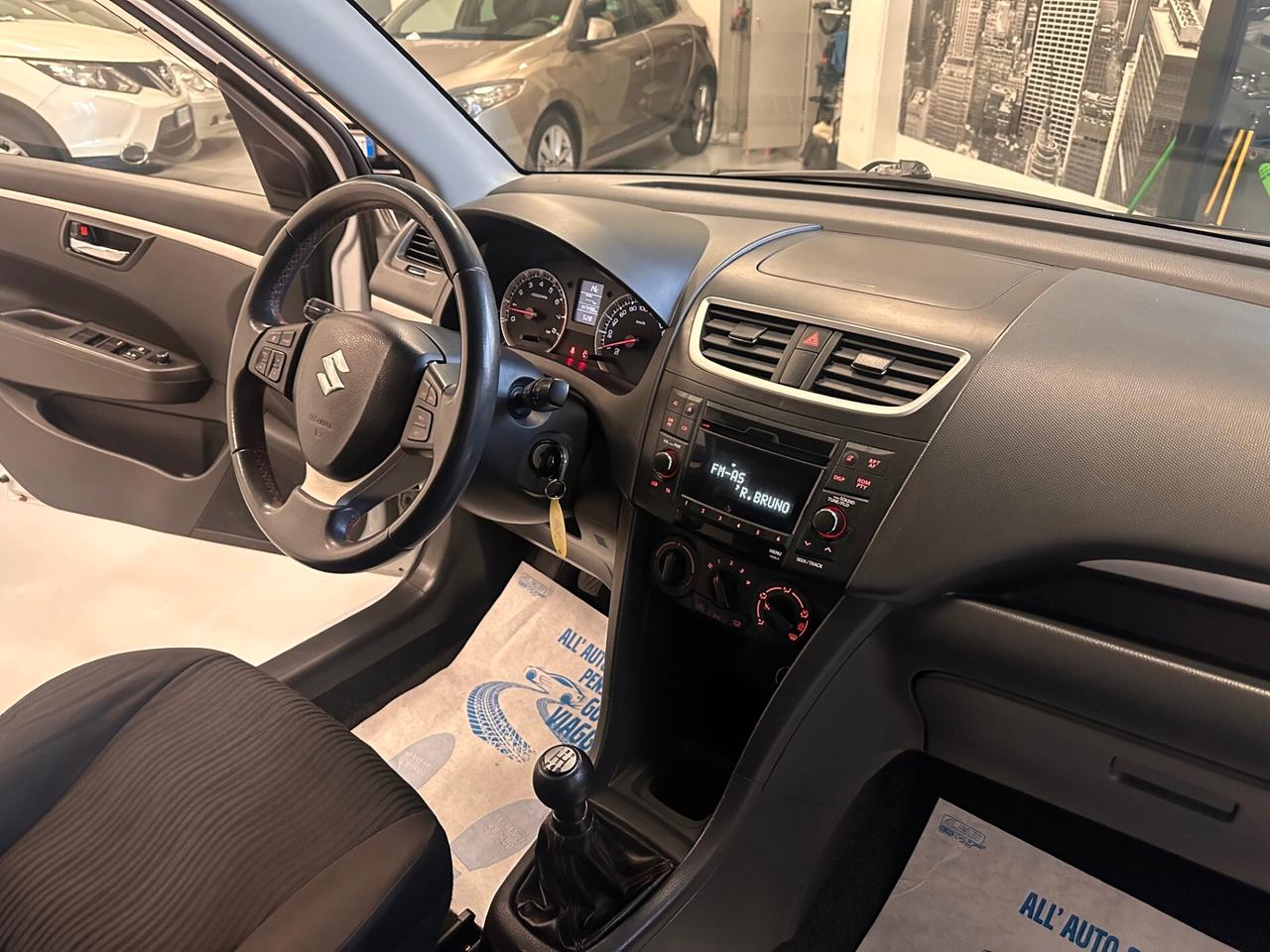 SUZUKI SWIFT 1.2 BENZINA 5 PORTE