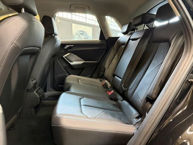 Audi Q3 35 TDI quattro S tronic Business Advanced