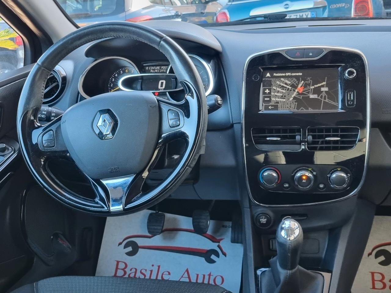 Renault Clio 1.2 75CV 5 porte Costume National