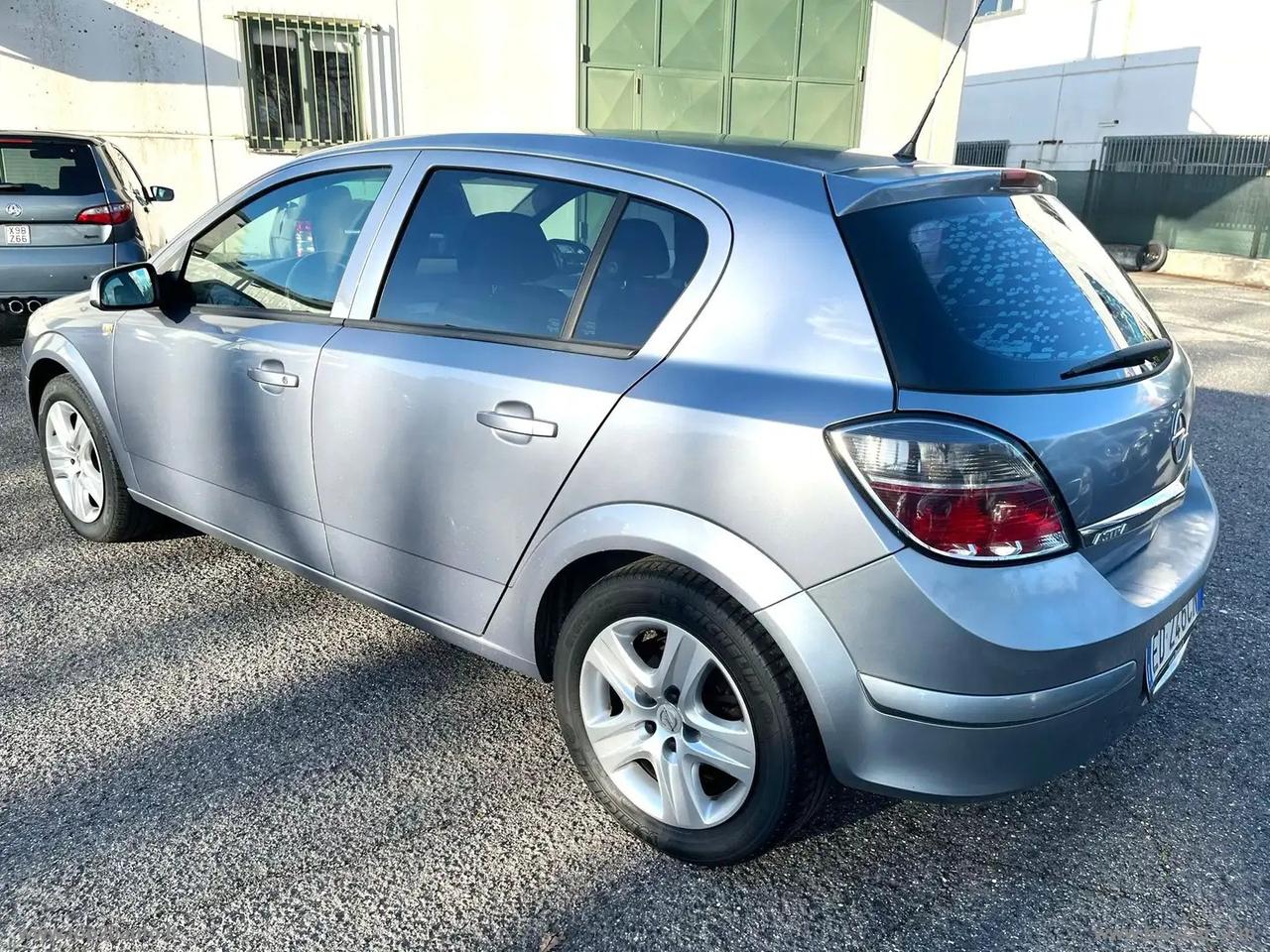 OPEL Astra 1.4 16V GPL-TECH 5p. Enjoy