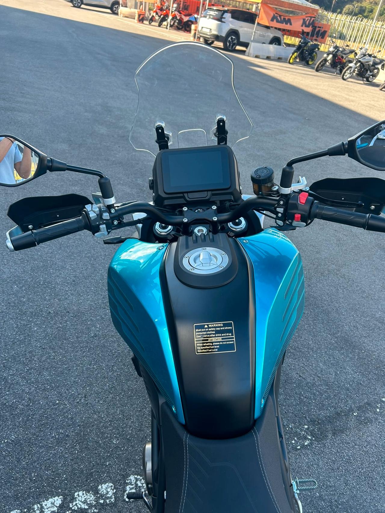Qj Motor SRT 700 S